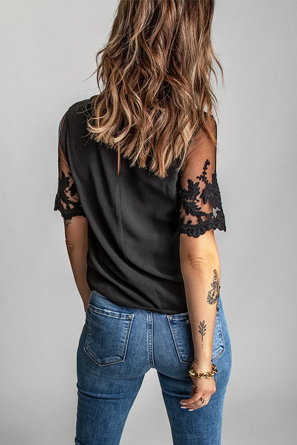 Black Floral Lace Sleeve Patchwork Tees Top