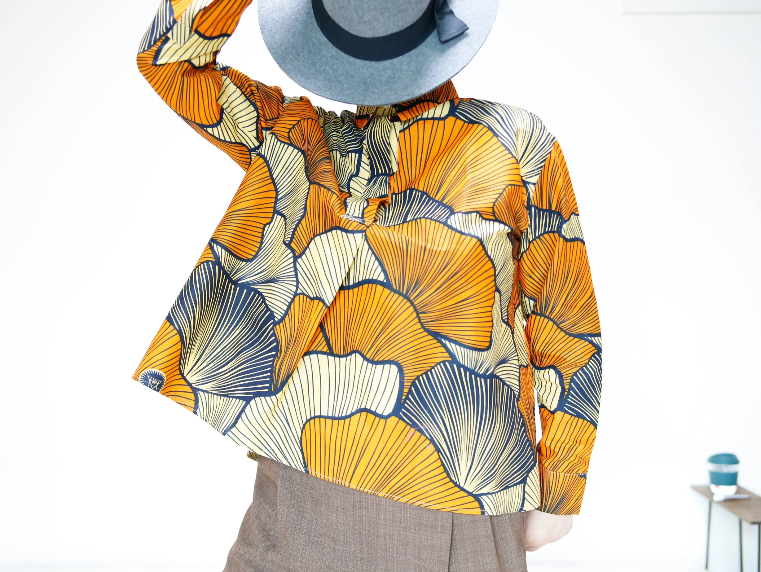 <T17J-018> AFRICAN PRINTED FRONT TUCK Shirt