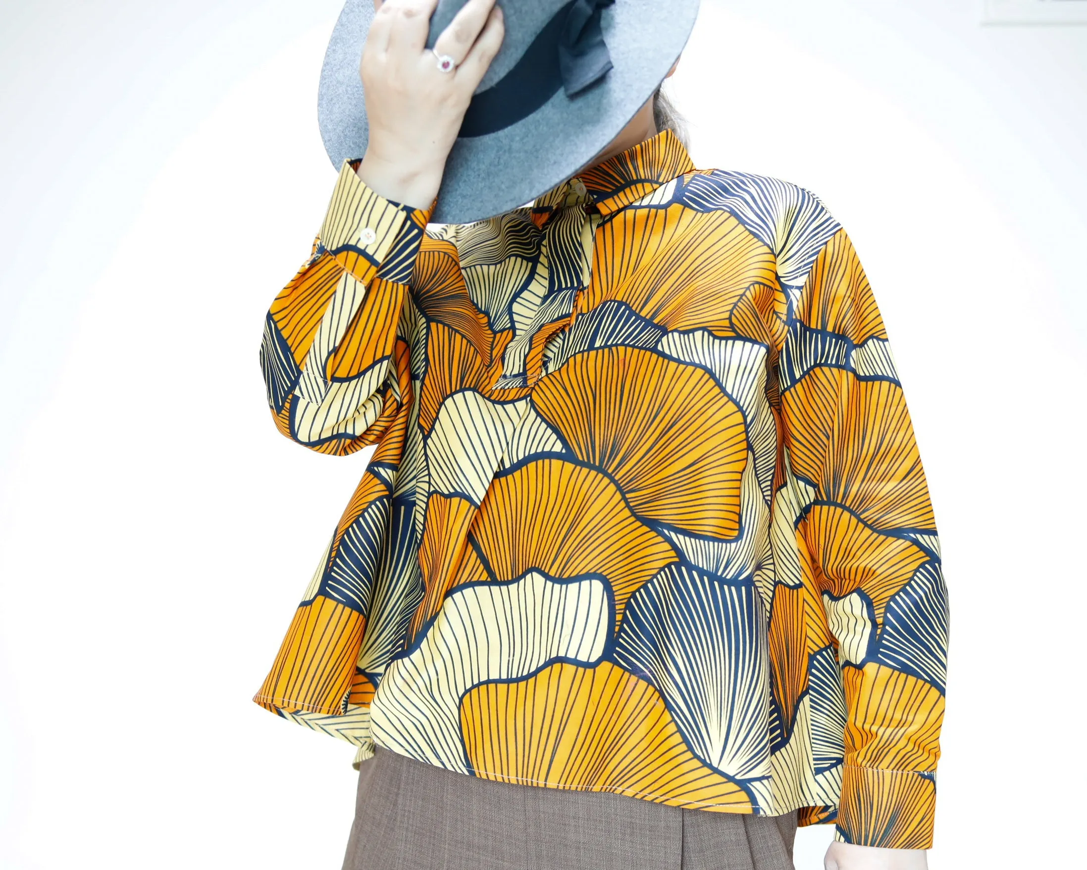 <T17J-018> AFRICAN PRINTED FRONT TUCK Shirt