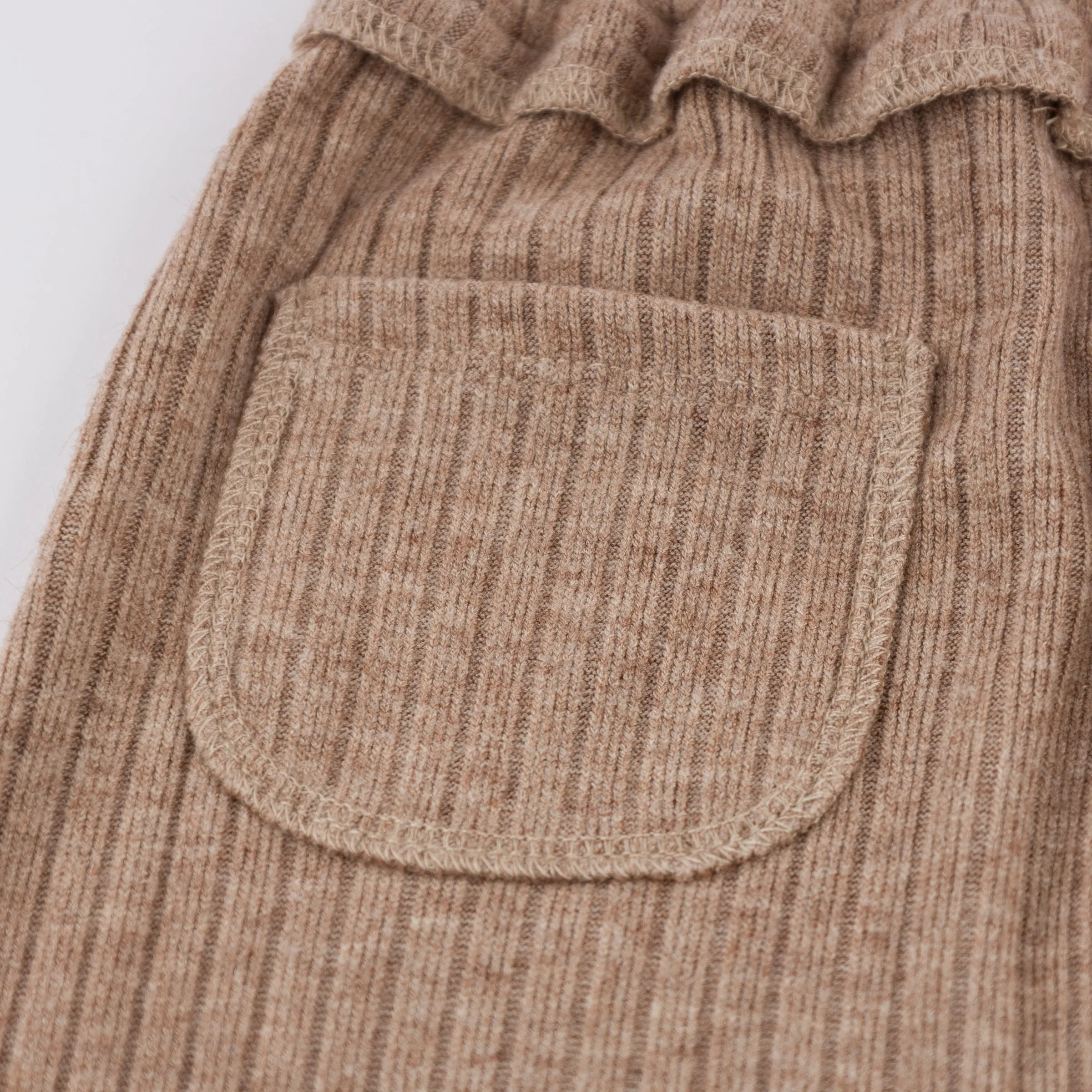 oh baby! Wide Rib Fuzzy Sweater Knit Brooklyn Jogger Pants - Mushroom Heather