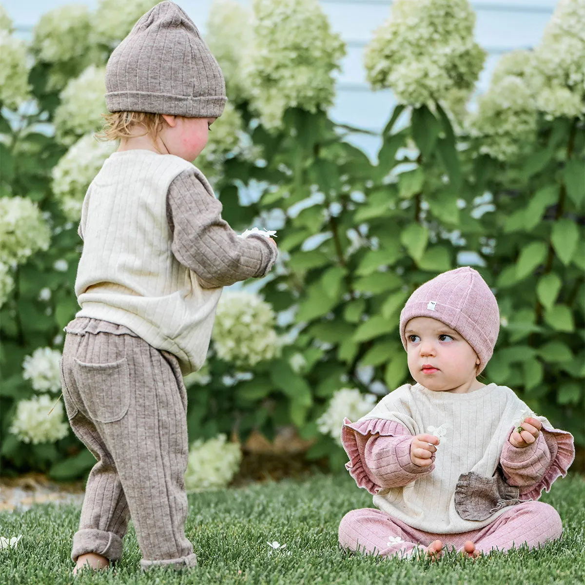 oh baby! Wide Rib Sweater Knit Brooklyn Jogger Pants - Mushroom Heather