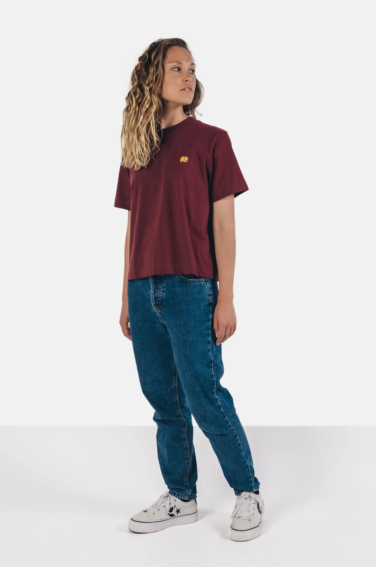 Women's Organic Essential T-Shirt Burgundy